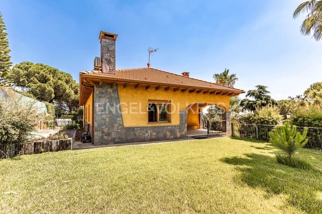 5 soverom Finca/Herregård til salgs i Santa Eulàlia de Ronçana med garasje - € 650 000 (Ref: 9131123)