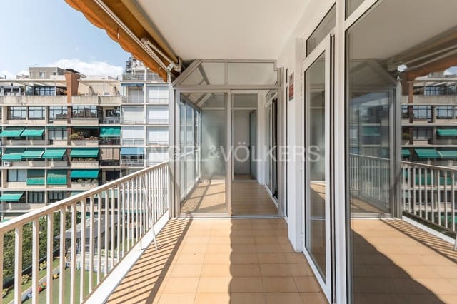 5 soveværelse Lejlighed til leje i Sant Gervasi - Galvany, Barcelona by med garage - € 3.600 (Ref: 9131125)