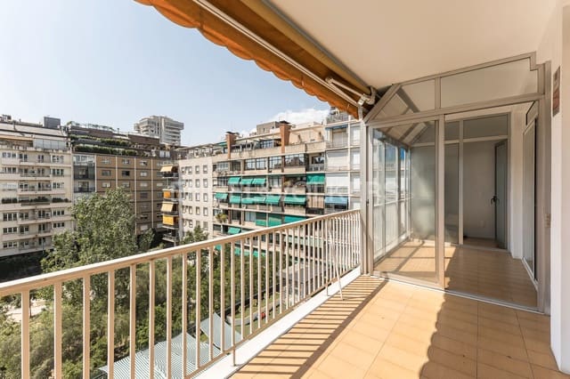 5 soveværelse Lejlighed til leje i Sant Gervasi - Galvany, Barcelona by med garage - € 3.600 (Ref: 9131125)