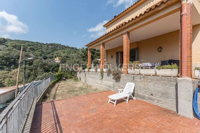 6 sypialnia Finka/Dom wiejski na sprzedaż w Sarrià, Miasto Barcelona z garażem - 1 300 000 € (Ref: 9131688)