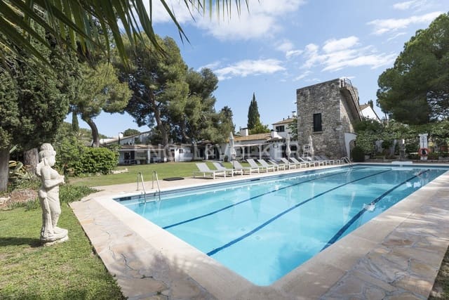 11 soveværelse Finca/Landehus til salg i Sant Pere de Ribes med swimmingpool garage - € 3.700.000 (Ref: 9134808)