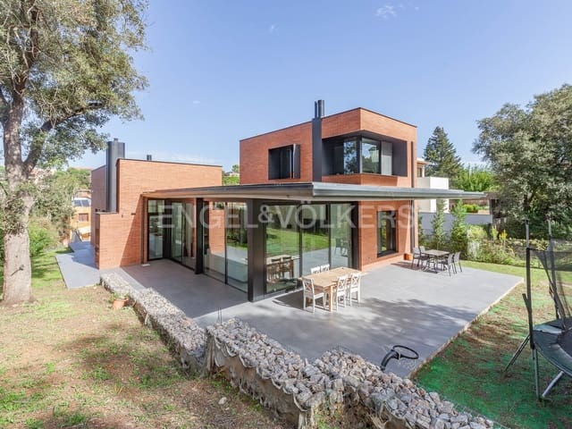 5 sovrum Villa till salu i Valldoreix, Sant Cugat del Vallès med garage - 1 600 000 € (Ref: 9134828)