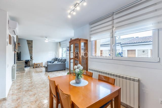 4 sovrum Hus till salu i Sant Pere de Torelló med garage - 253 000 € (Ref: 9134884)