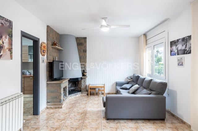 4 sovrum Hus till salu i Sant Pere de Torelló med garage - 253 000 € (Ref: 9134884)