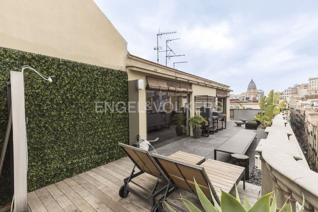 1 bedroom Penthouse for rent in El Barri Gòtic, Barcelona city - € 3,000 (Ref: 9134885)