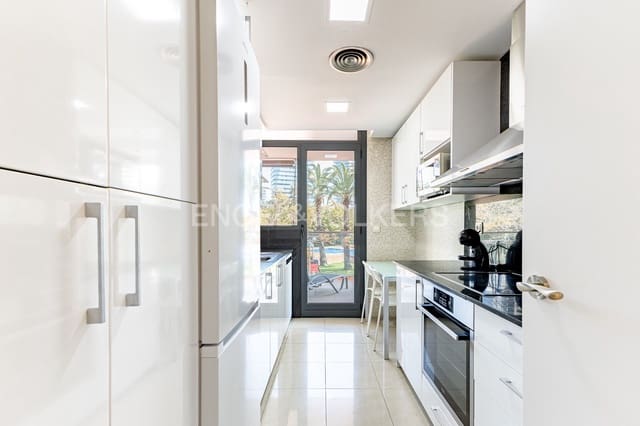 2 soveværelse Lejlighed til leje i Diagonal Mar i El Front Marítim del Poblenou, Barcelona by med swimmingpool garage - € 2.500 (Ref: 9137429)