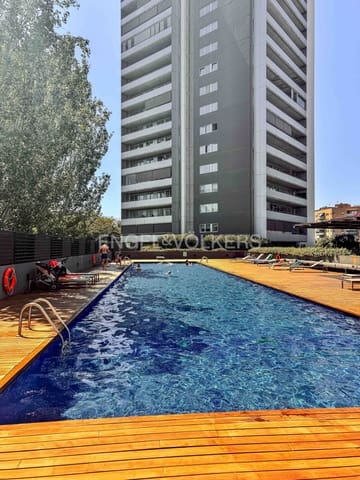 2 soveværelse Lejlighed til leje i Diagonal Mar i El Front Marítim del Poblenou, Barcelona by med swimmingpool - € 2.950 (Ref: 9137435)