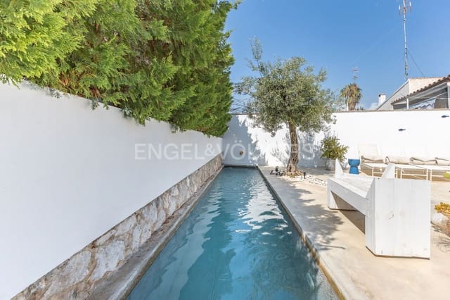 2 soveværelse Semi-Rækkehus til leje i Sitges med swimmingpool - € 2.500 (Ref: 9142095)
