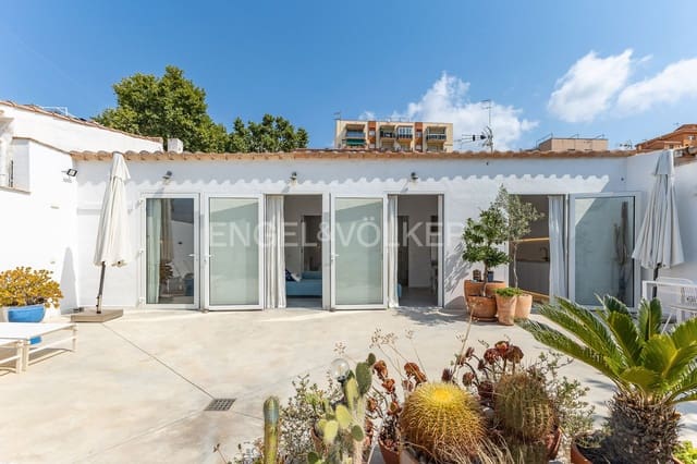 2 soveværelse Semi-Rækkehus til leje i Sitges med swimmingpool - € 2.500 (Ref: 9142095)