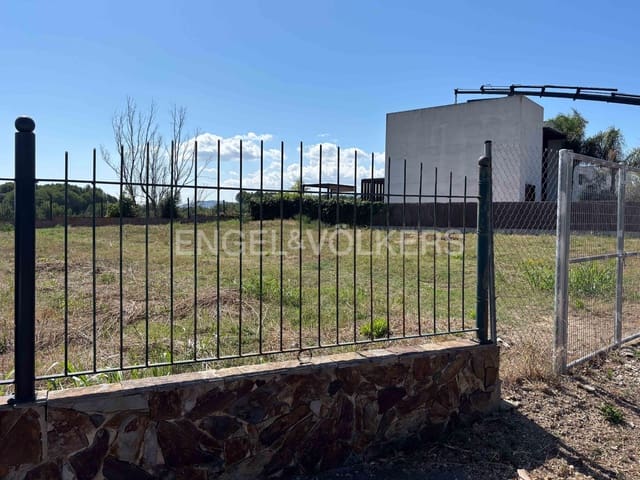 Building Plot for sale in Sant Esteve Sesrovires - € 170,000 (Ref: 9147409)