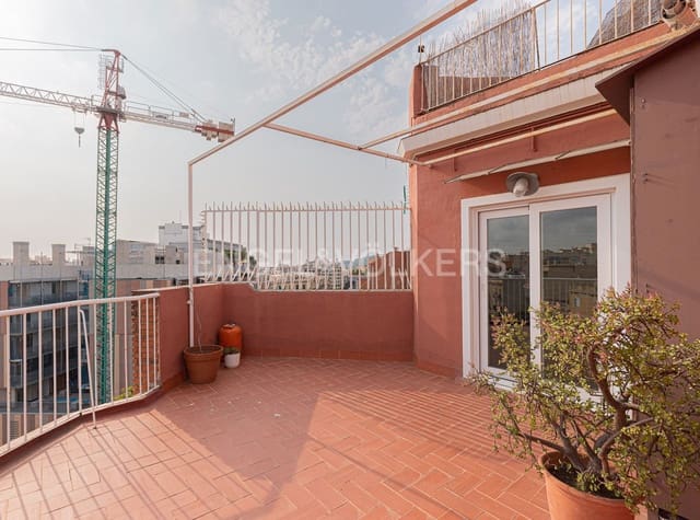 4 bedroom Penthouse for rent in Barcelona city - € 3,400 (Ref: 9147410)