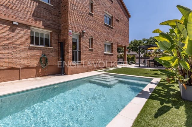 5 bedroom Villa for sale in El Masnou with pool garage - € 1,320,000 (Ref: 9148501)