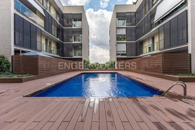 4 soveværelse Penthouse til salg i Sant Cugat del Vallès med swimmingpool garage - € 780.000 (Ref: 9152828)