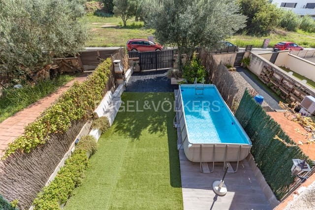 5 soveværelse Villa til salg i Viladecavalls med garage - € 510.000 (Ref: 9158245)