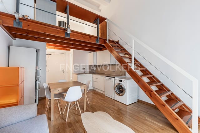 1 soveværelse Studio til leje i La Barceloneta, Barcelona by - € 1.500 (Ref: 9158360)