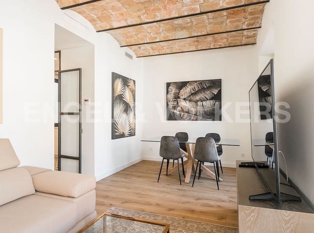2 soveværelse Lejlighed til leje i La Dreta de L'Eixample, Barcelona by - € 2.200 (Ref: 9158877)