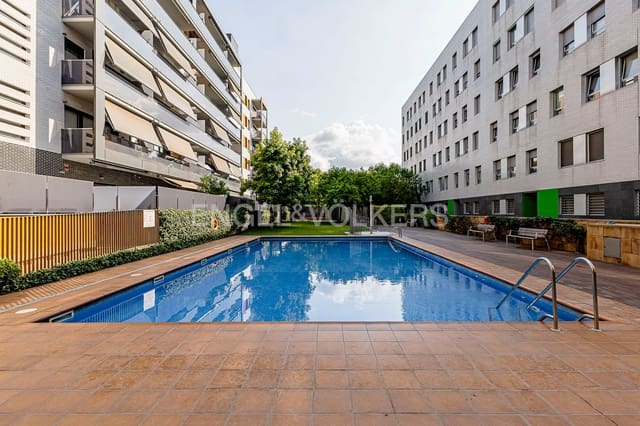 3 soveværelse Lejlighed til salg i Sant Feliu de Llobregat med swimmingpool garage - € 585.000 (Ref: 9160505)