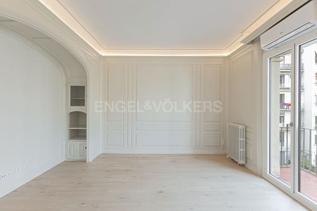 4 soveværelse Lejlighed til leje i La Dreta de L'Eixample, Barcelona by - € 4.600 (Ref: 9160651)