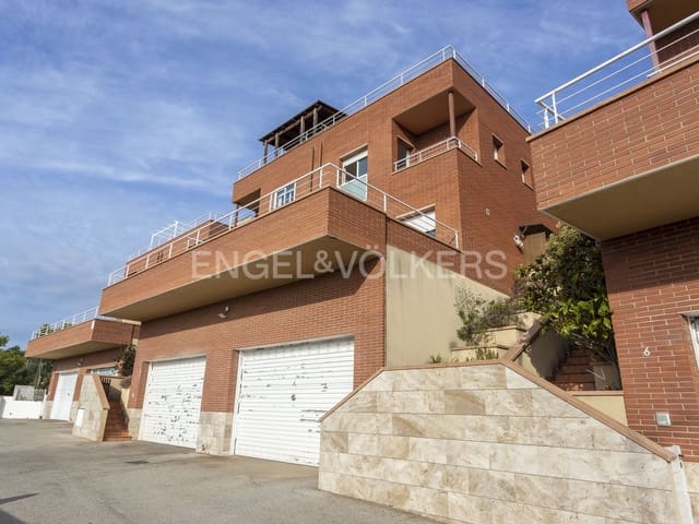 4 sypialnia Dom na sprzedaż w Segur de Calafell, Calafell z basenem garażem - 275 000 € (Ref: 9161499)