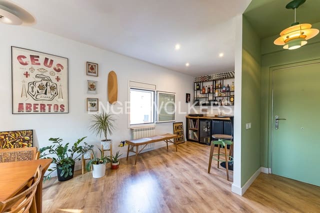 3 soveværelse Lejlighed til leje i Provençals del Poblenou, Barcelona by - € 2.500 (Ref: 9161500)