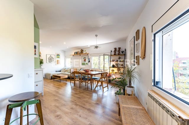 3 soveværelse Lejlighed til leje i Provençals del Poblenou, Barcelona by - € 2.500 (Ref: 9161500)