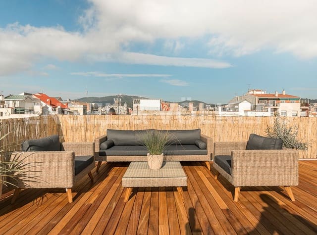 1 bedroom Penthouse for rent in La Vila de Gràcia, Barcelona city - € 2,750 (Ref: 9161502)