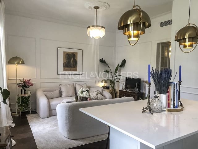 3 soveværelse Lejlighed til leje i La Dreta de L'Eixample, Barcelona by - € 2.600 (Ref: 9161636)