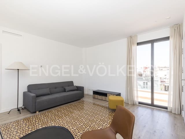 1 bedroom Penthouse for rent in La Dreta de L'Eixample, Barcelona city - € 2,100 (Ref: 9161747)