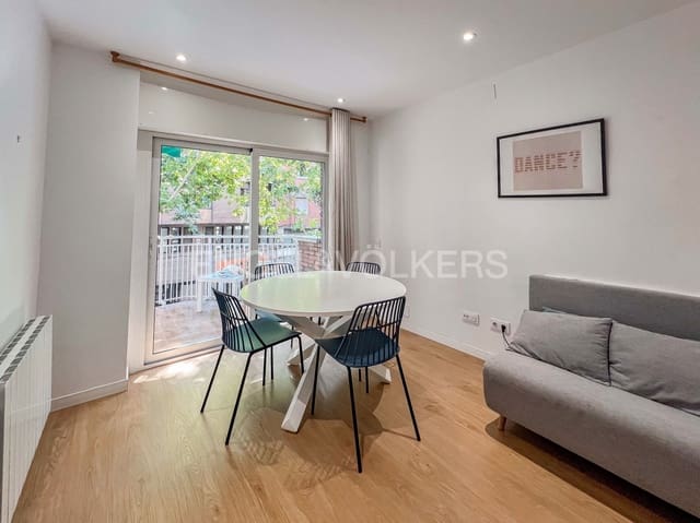 4 soveværelse Lejlighed til leje i El Camp de L'Arpa del Clot, Barcelona by - € 2.200 (Ref: 9162722)