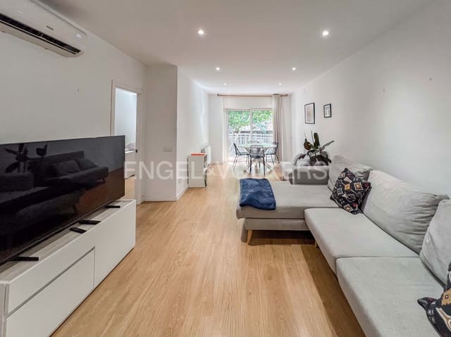 4 soveværelse Lejlighed til leje i El Camp de L'Arpa del Clot, Barcelona by - € 2.200 (Ref: 9162722)