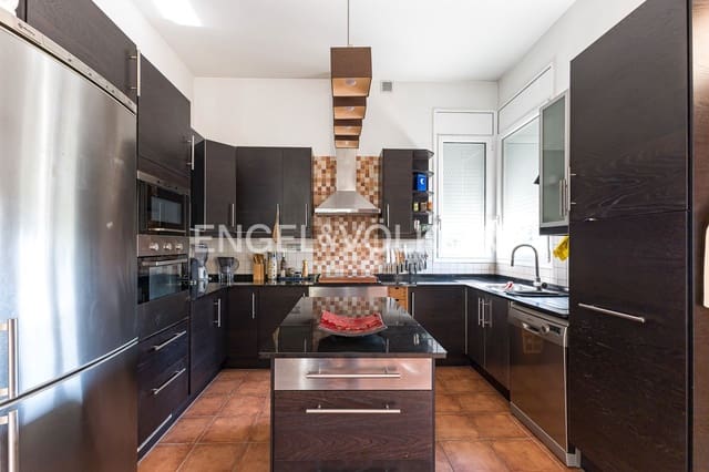 2 soveværelse Villa til leje i Olivella med swimmingpool garage - € 2.500 (Ref: 9168437)