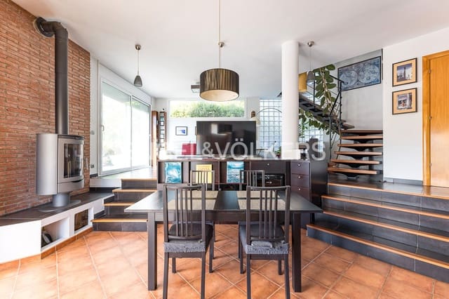 2 soveværelse Villa til leje i Olivella med swimmingpool garage - € 2.500 (Ref: 9168437)