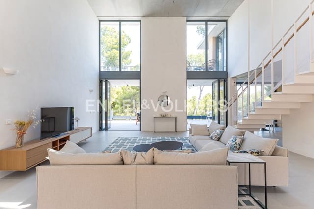 5 sypialnia Willa na sprzedaż w Miasto Tarragona z basenem garażem - 1 795 000 € (Ref: 9175611)