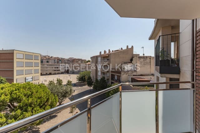 3 soveværelse Lejlighed til salg i Sant Feliu de Llobregat - € 440.000 (Ref: 9177558)