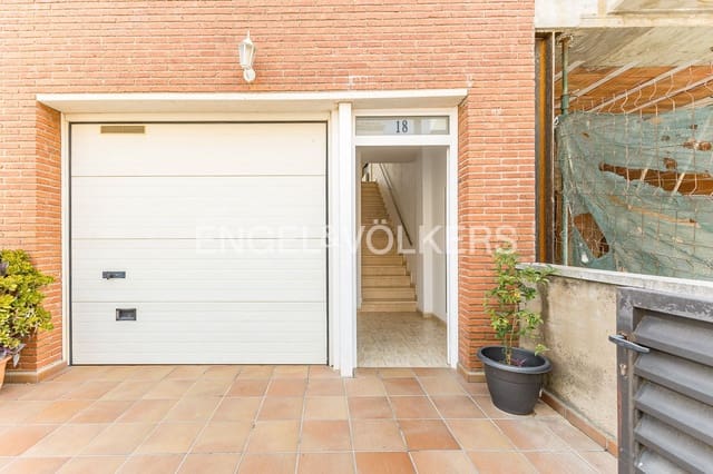 4 soverom Hus til salgs i Masquefa med garasje - € 330 000 (Ref: 9181906)