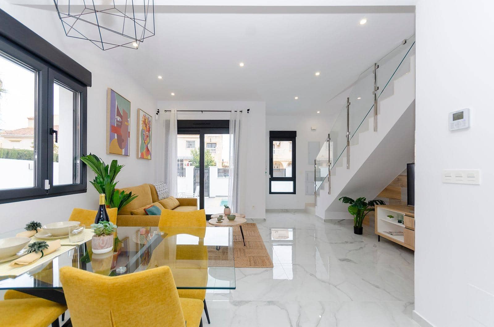 3 chambre Villa/Maison à vendre à Torrevieja avec piscine garage - 409 000 € (Ref: 8372550)