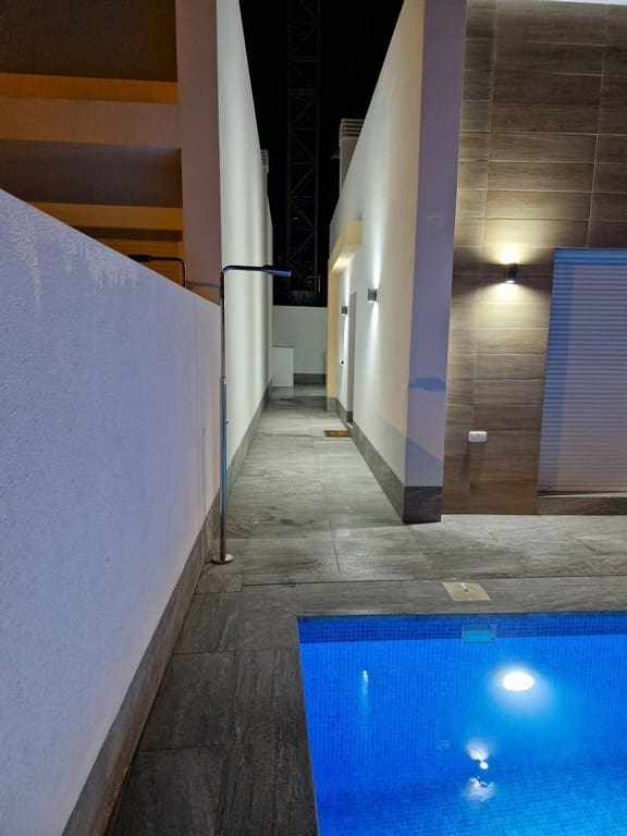 3 soveværelse Villa til salg i Avileses med swimmingpool - € 259.500 (Ref: 8776964)