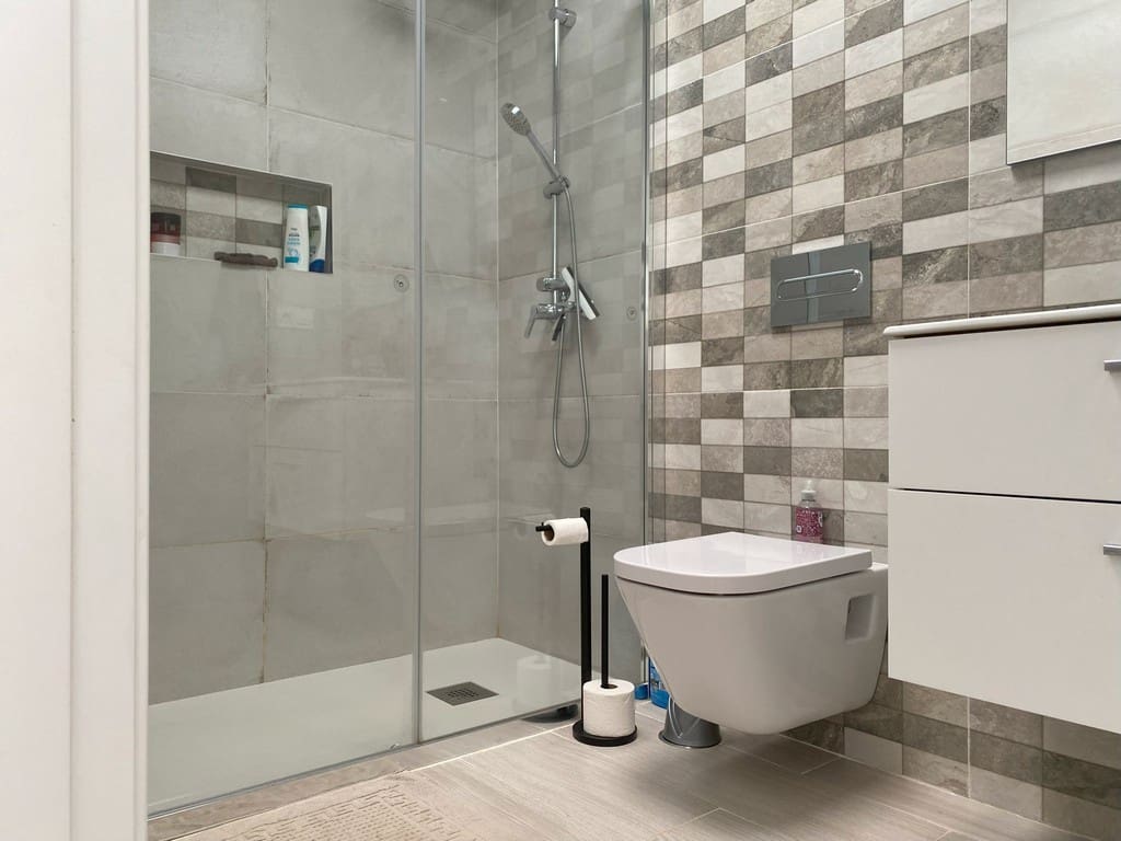 3 soveværelse Villa til salg i Avileses med swimmingpool - € 259.500 (Ref: 8776964)