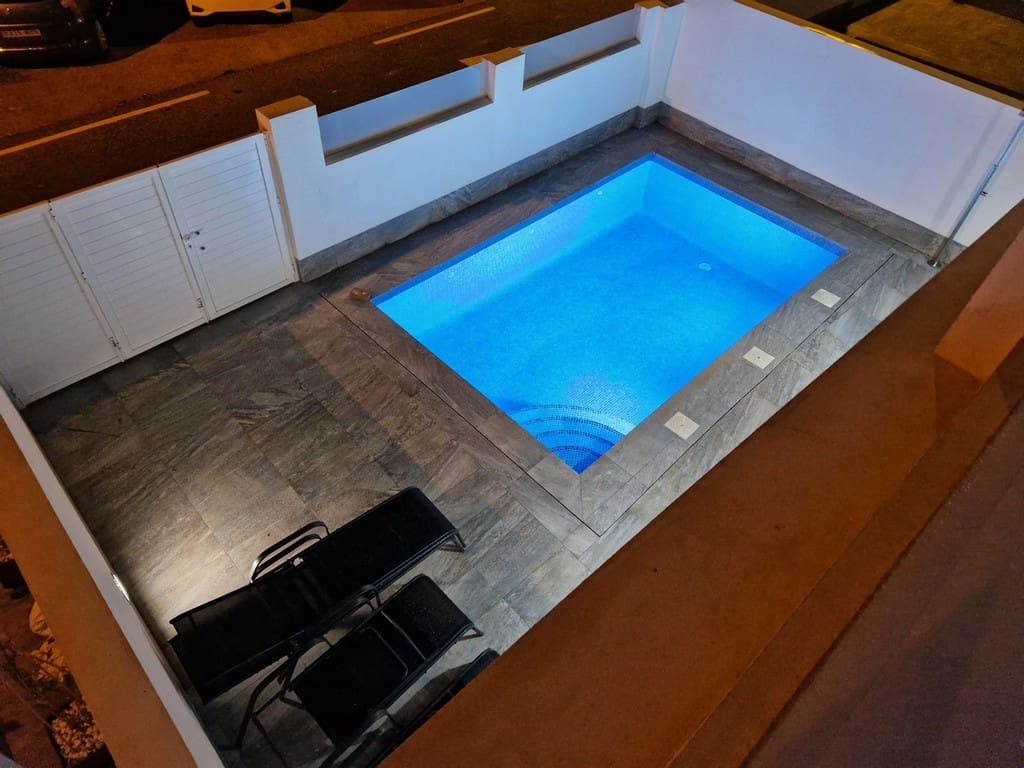 3 soveværelse Villa til salg i Avileses med swimmingpool - € 259.500 (Ref: 8776964)