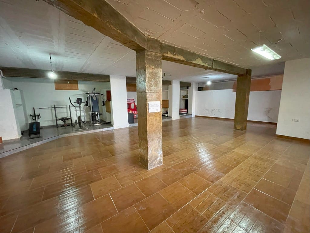 4 soverom Kjedet enebolig til salgs i La Union med garasje - € 370 000 (Ref: 8823810)