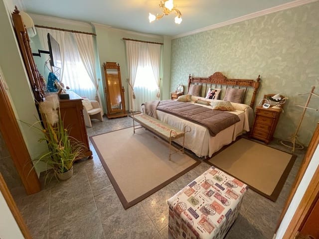 4 sovrum Semi-fristående Villa till salu i La Unión med garage - 370 000 € (Ref: 8823810)