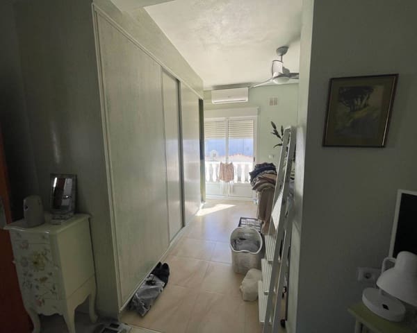 3 quarto Moradia para venda em Ciudad Quesada, Rojales com piscina garagem - 375 000 € (Ref: 8959820)