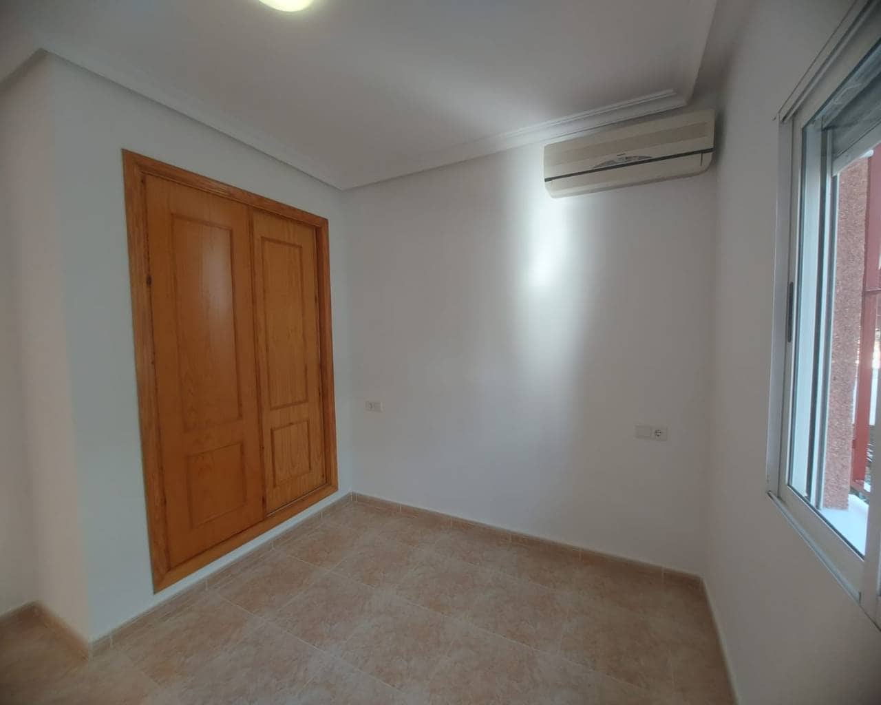 2 bedroom Villa for sale in Algorfa with pool garage - € 198,000 (Ref: 8959836)