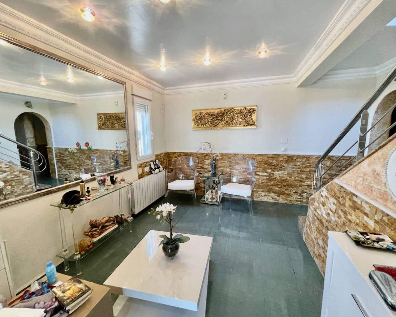 6 chambre Villa/Maison à vendre à Guardamar del Segura avec piscine garage - 900 000 € (Ref: 8959837)