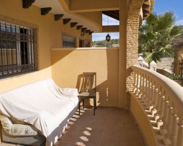 4 sovrum Villa till salu i El Edén, Guardamar del Segura med pool garage - 249 995 € (Ref: 8959839)