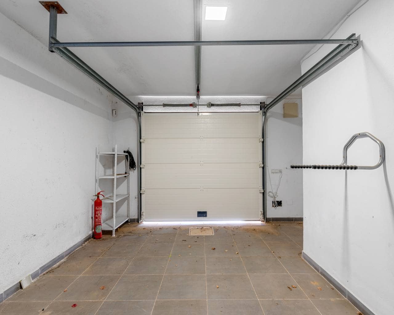 5 Zimmer Villa zu verkaufen in Ciudad Quesada mit Pool Garage - 680.000 € (Ref: 8959841)