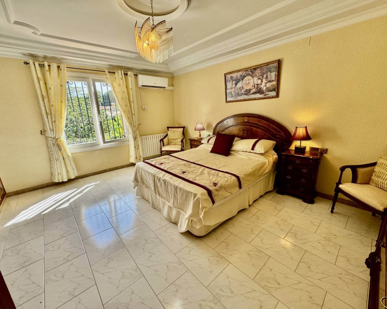 8 sypialnia Finka/Dom wiejski na sprzedaż w Castalla z basenem garażem - 655 000 € (Ref: 8959852)