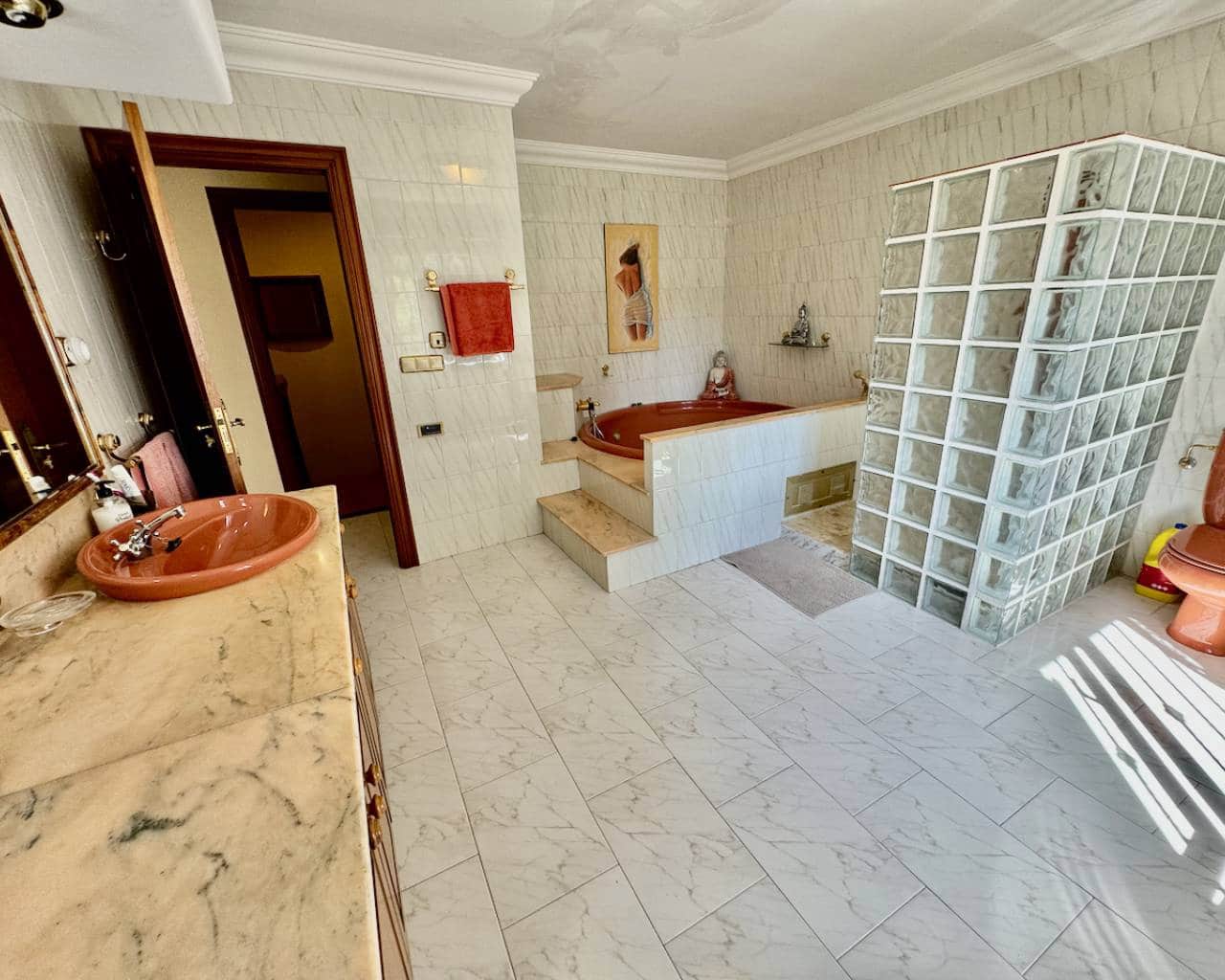 8 sypialnia Finka/Dom wiejski na sprzedaż w Castalla z basenem garażem - 655 000 € (Ref: 8959852)