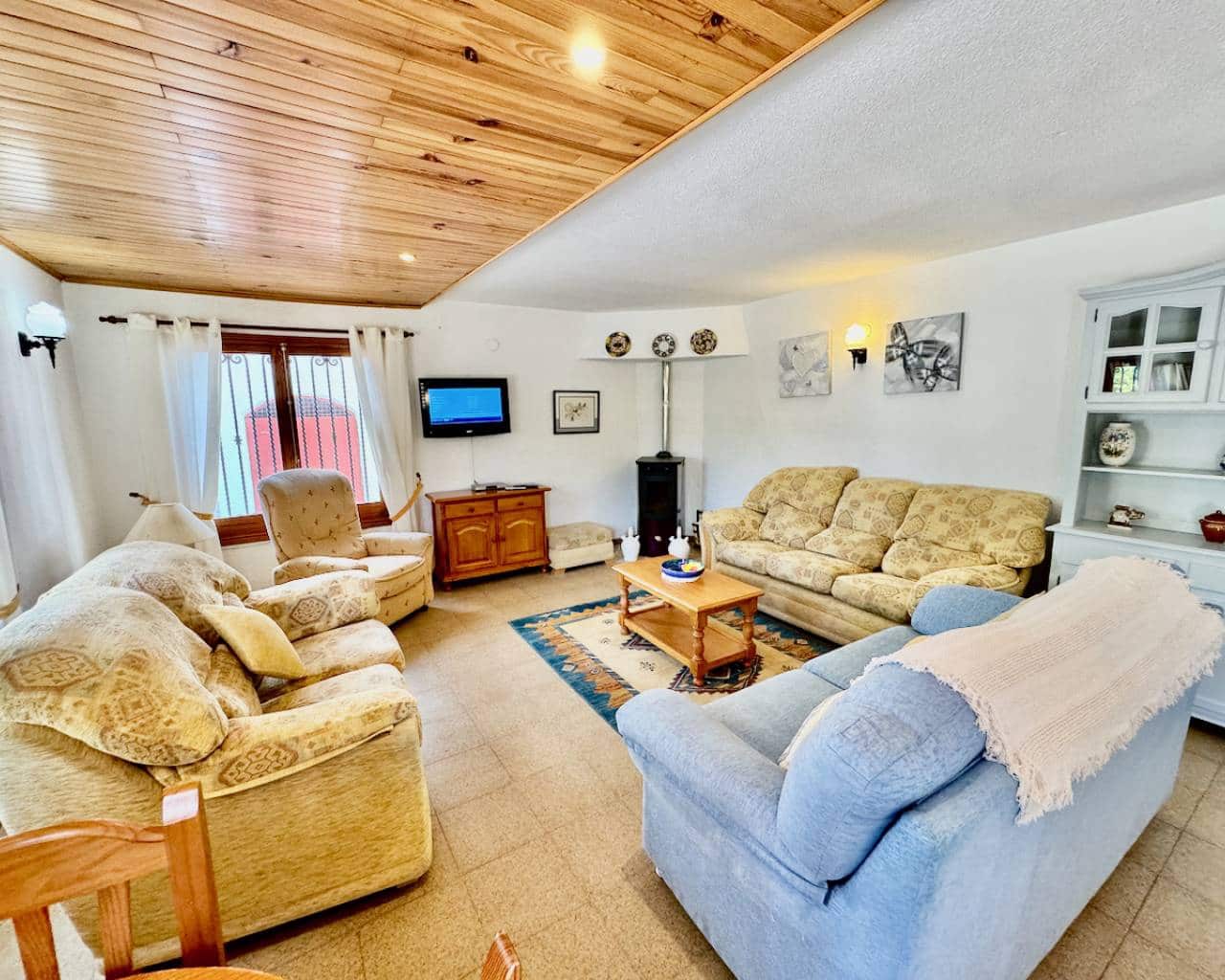 8 sypialnia Finka/Dom wiejski na sprzedaż w Castalla z basenem garażem - 655 000 € (Ref: 8959852)