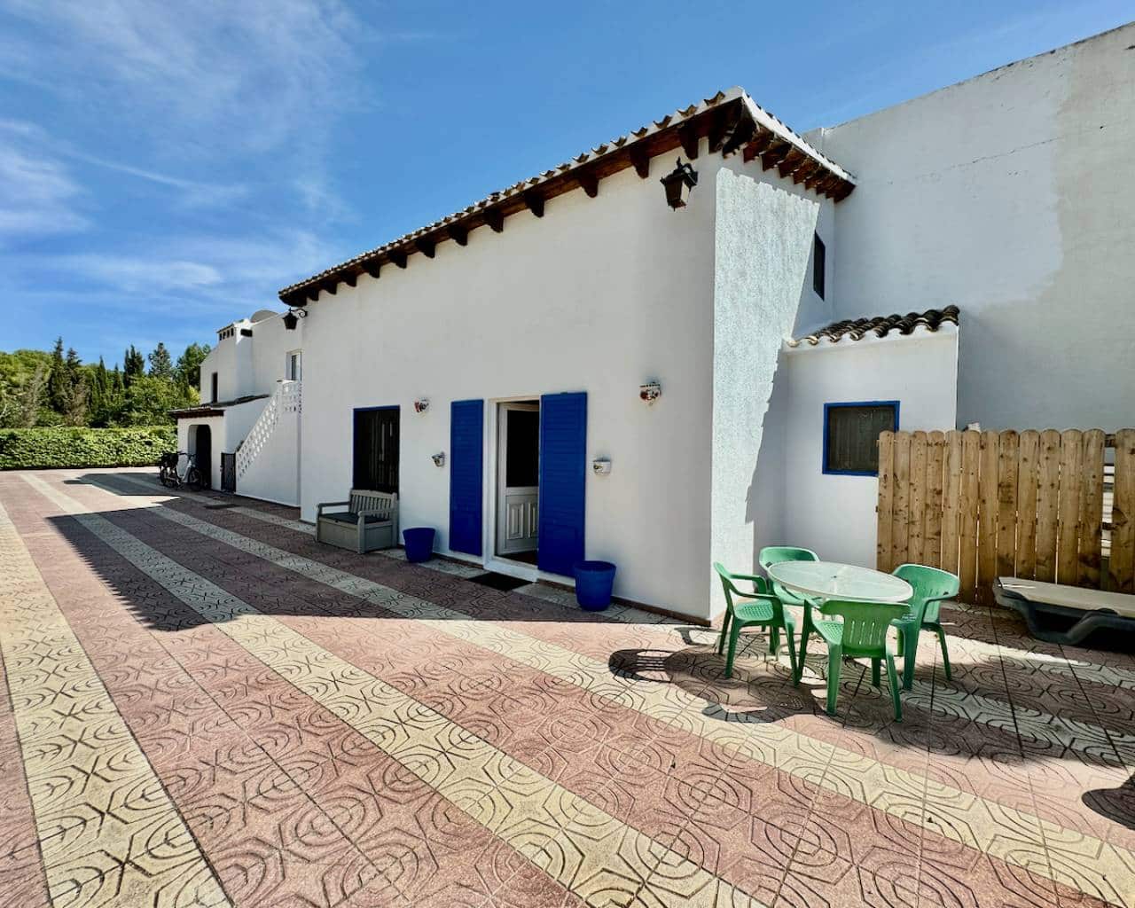 8 sypialnia Finka/Dom wiejski na sprzedaż w Castalla z basenem garażem - 655 000 € (Ref: 8959852)